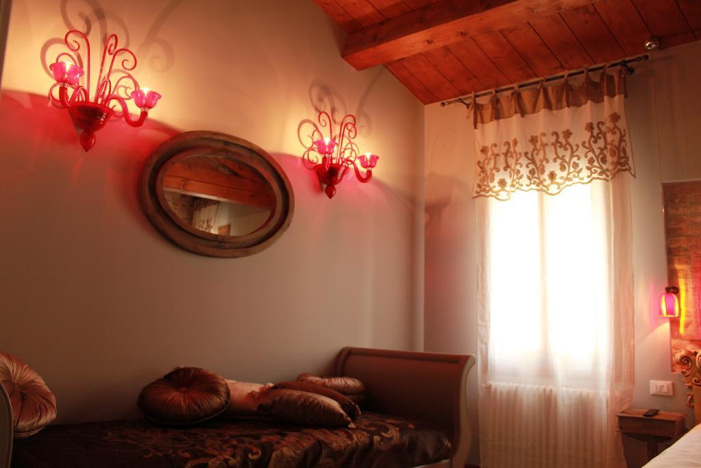 Rosso Charm B&B Wenecja Pokój zdjęcie